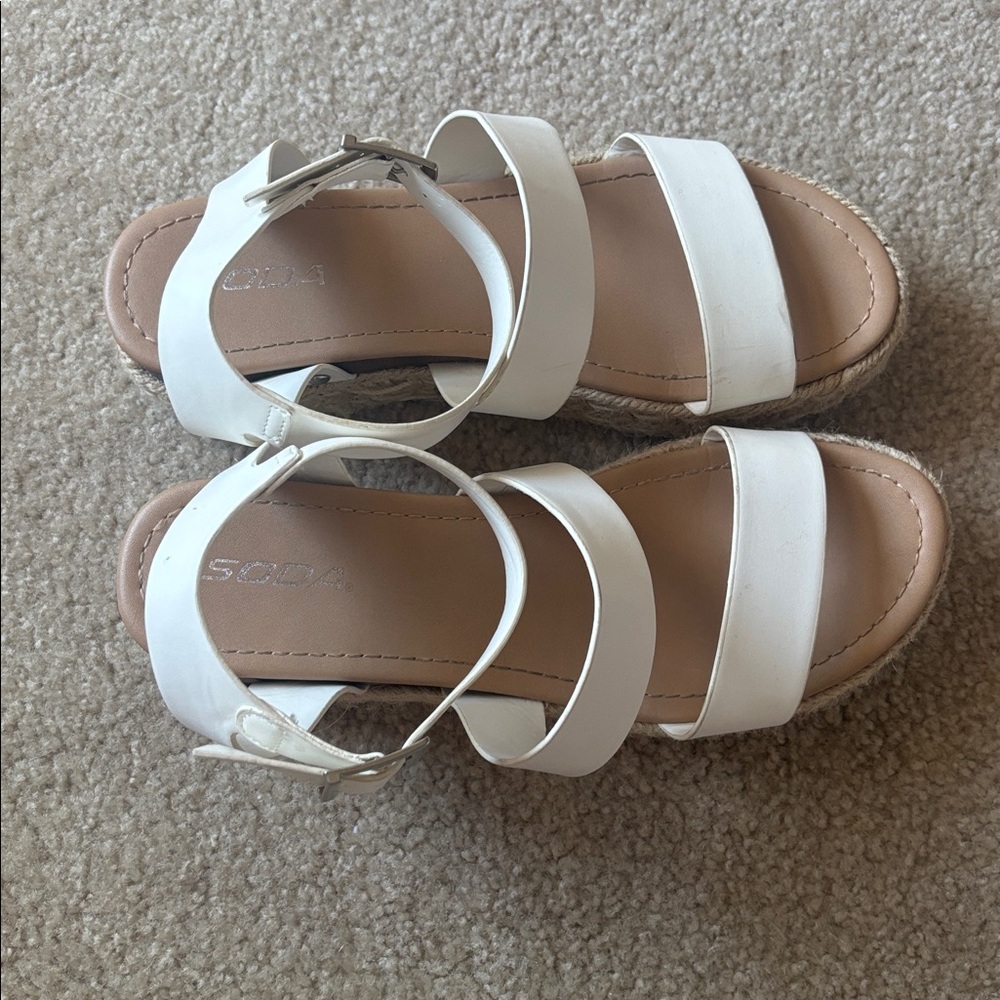 White Strappy Espadrille Platform Sandals - Women - Picture 2 of 3